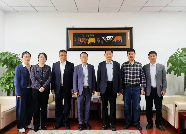 中國農(nóng)科院信息所與云飛科技攜手推進(jìn)“科技副總”工作  共繪產(chǎn)學(xué)研合作新藍(lán)圖