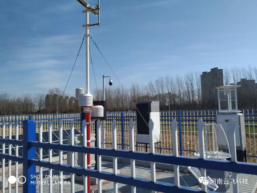 云飛科技在農(nóng)科院示范基地建設(shè)的病蟲害觀測(cè)站