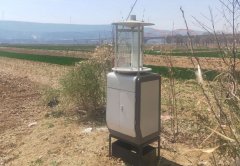 遠(yuǎn)程拍照式蟲情測(cè)報(bào)燈保產(chǎn)保質(zhì)，開展小麥高效